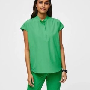 Safety Green Rafaela Top Figs XS